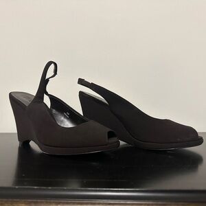 Size 8.5 US black cloth slingback wedge heels